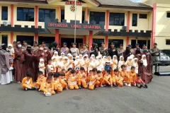 TK-EduTrip-ke-Mako-Brimob-Batalyon-B-2025-20