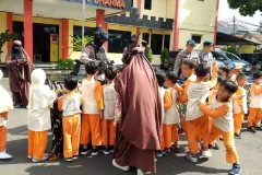 TK-EduTrip-ke-Mako-Brimob-Batalyon-B-2025-31